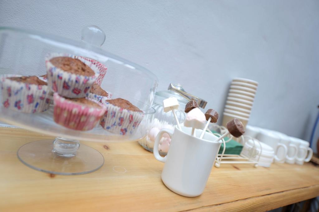 The Witney Guest House Екстер'єр фото